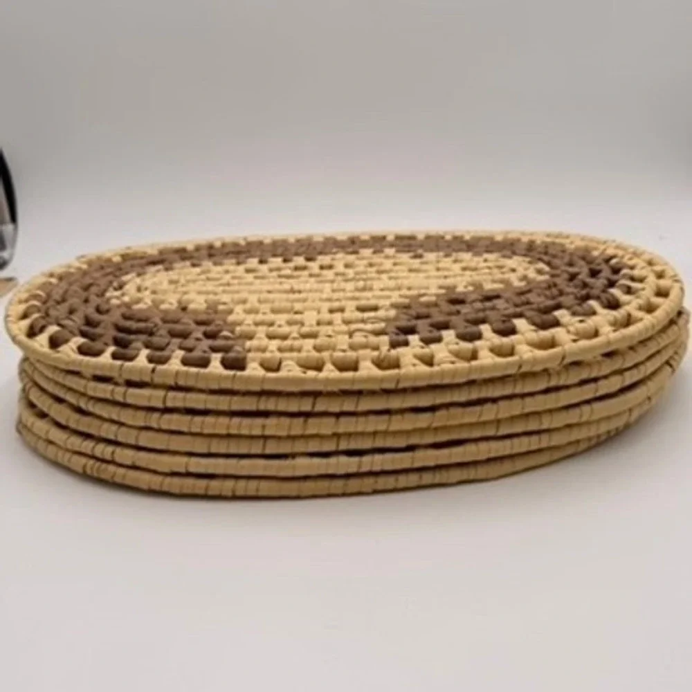 Unbranded Woven Placemats Set‎ of 6 OS Tan Brown Good Rustic Boho Oval Straw